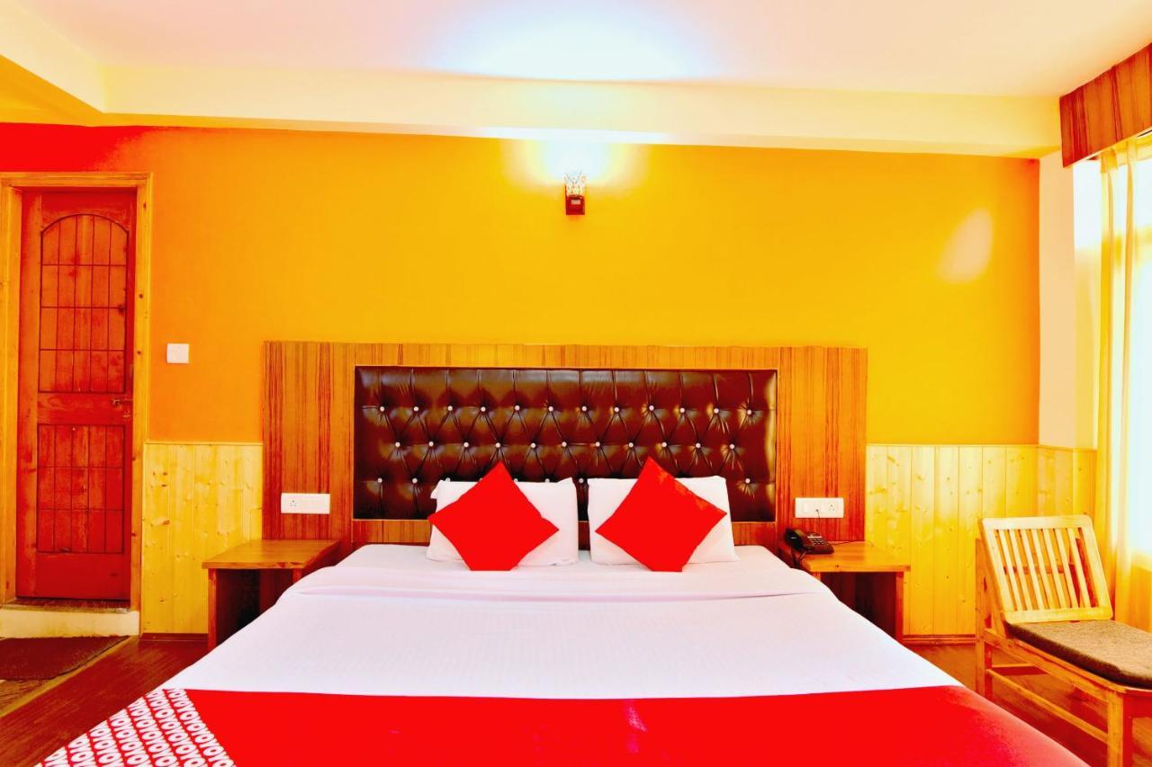 Oyo Flagship 27062 Hotel Green View Маналі Екстер'єр фото