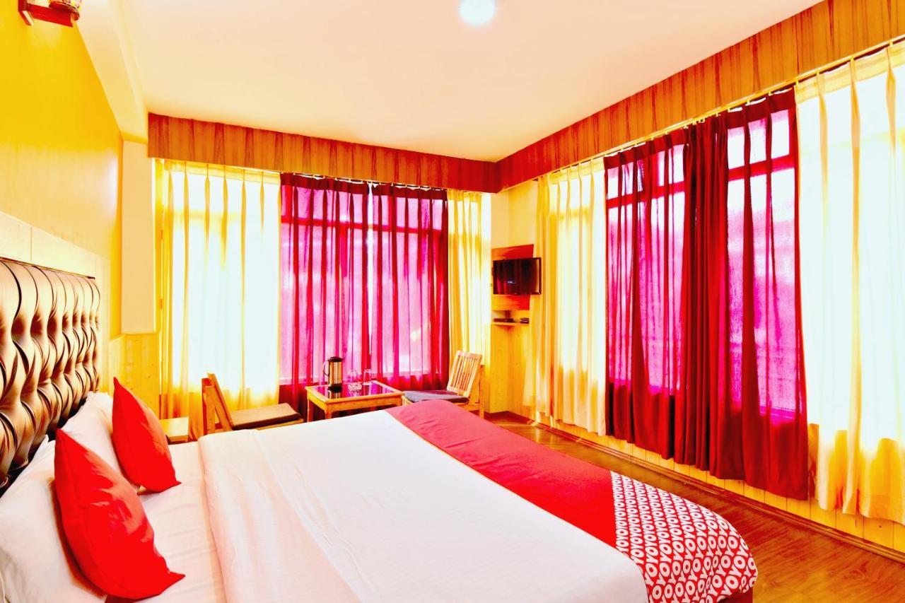 Oyo Flagship 27062 Hotel Green View Маналі Екстер'єр фото
